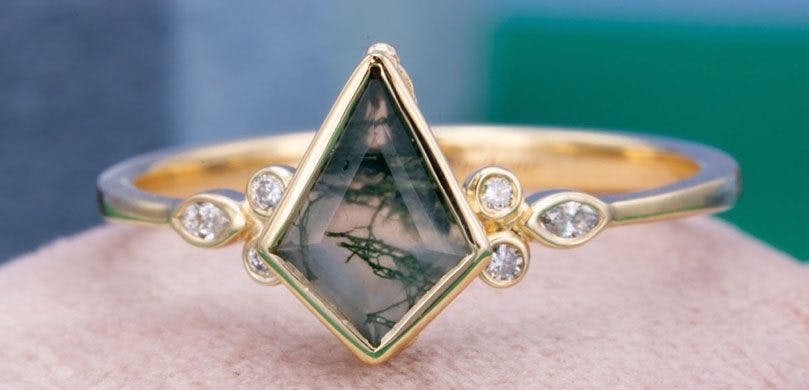 Moss Agate Engagement Ring Guide